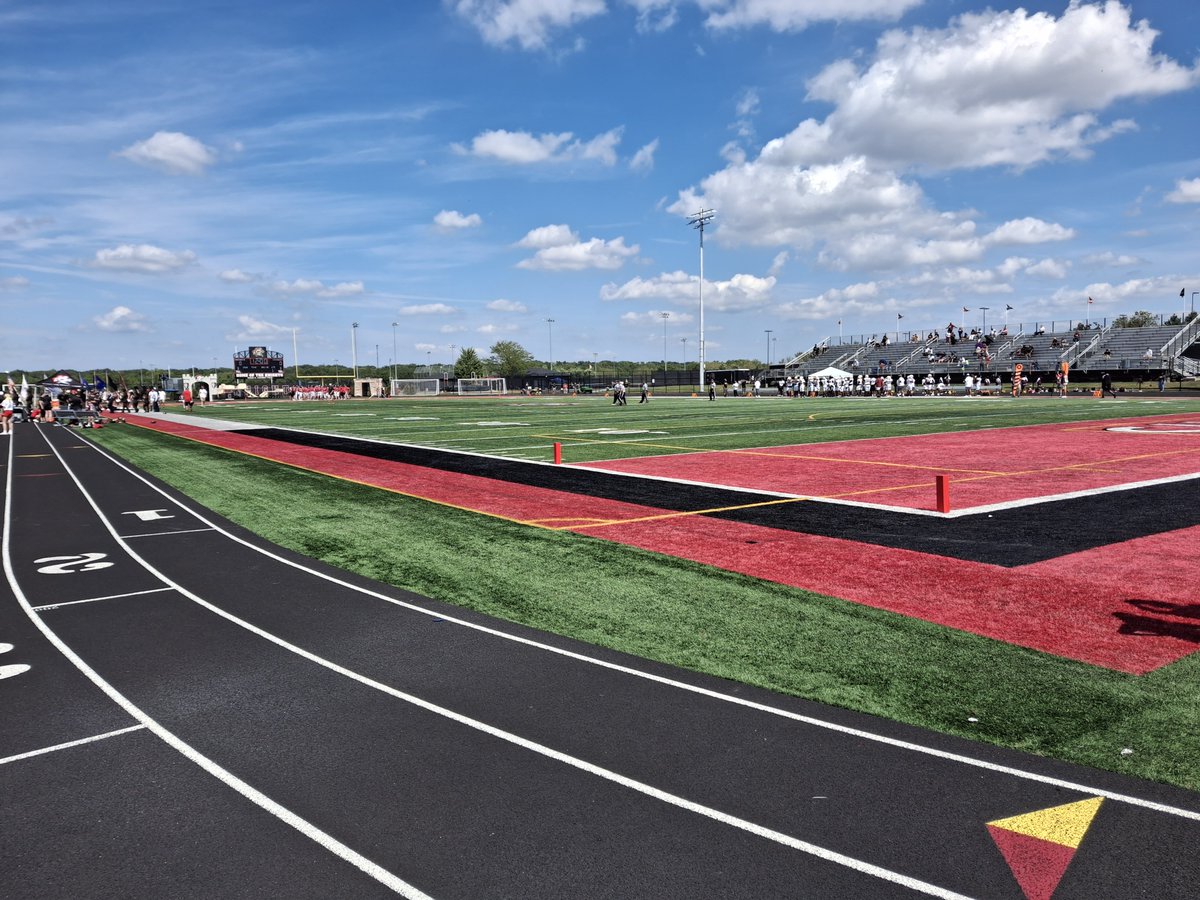 Millar_S's tweet photo. Here at @LWCKnights where @LWC_KnightFB hosts Lutheran North from Missouri. https://t.co/HT35nLxwun