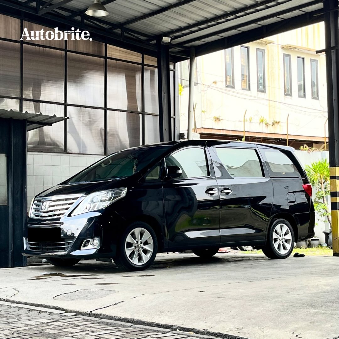 SiuSellejf's tweet photo. Weekend already? Make it shine. https://t.co/9M2o8dzSeI