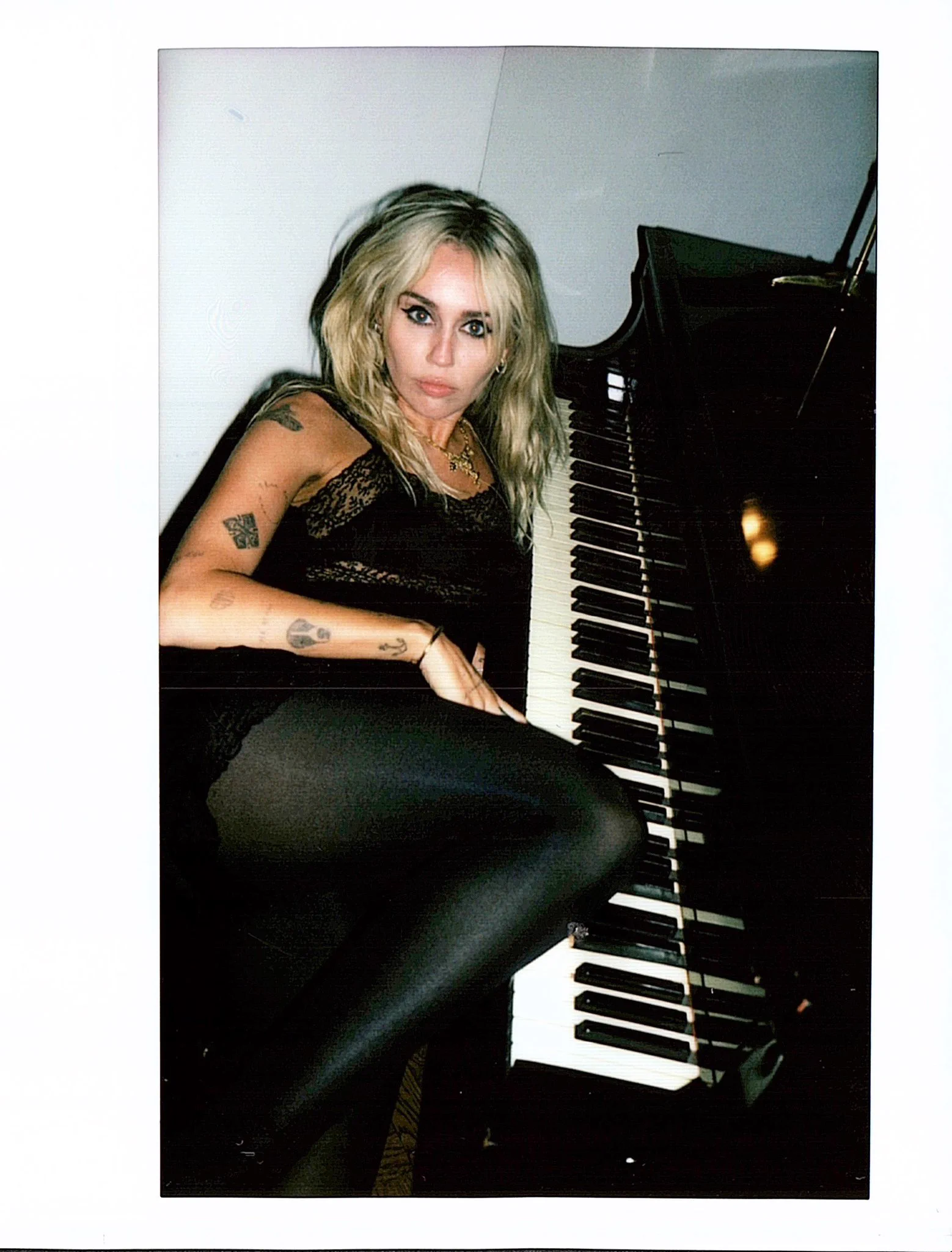 MILEY (@miley) / X