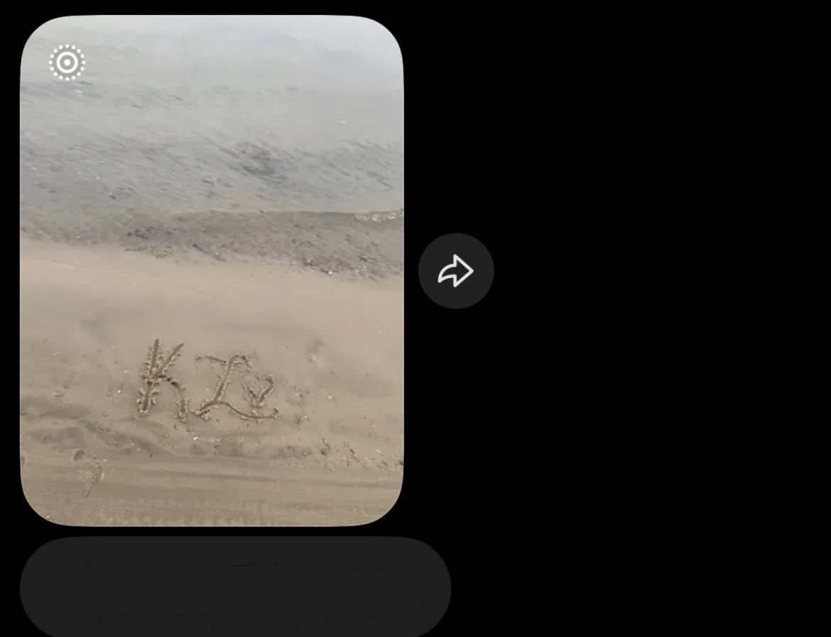 rsloyli3's tweet photo. I love US https://t.co/6HjWEefGhr