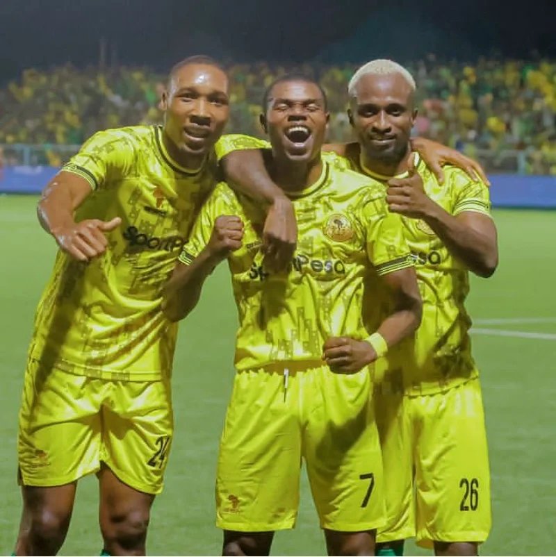 KiungoNo10's tweet photo. Jumla ya magoli waliyofunga Yanga katika hatua za awali CAFCL

🗓️2022-23
🇹🇿 Yanga 9️⃣➖0️⃣ Zalan Fc 🇸🇸

🗓️2023-24
🇹🇿 Yanga 7️⃣➖1️⃣ ASAS 🇩🇯

🗓️2024-25
🇹🇿Yanga 1️⃣0️⃣➖0️⃣ Vital'O 🇧🇮

🗓️2025-26
🇹🇿Yanga 5️⃣➖0️⃣ Williete 🇦🇴

🗓️2026-27
🇹🇿Yanga 3️⃣➖2️⃣ Gaborone 🇧🇼 https://t.co/lKFKJbZsdp