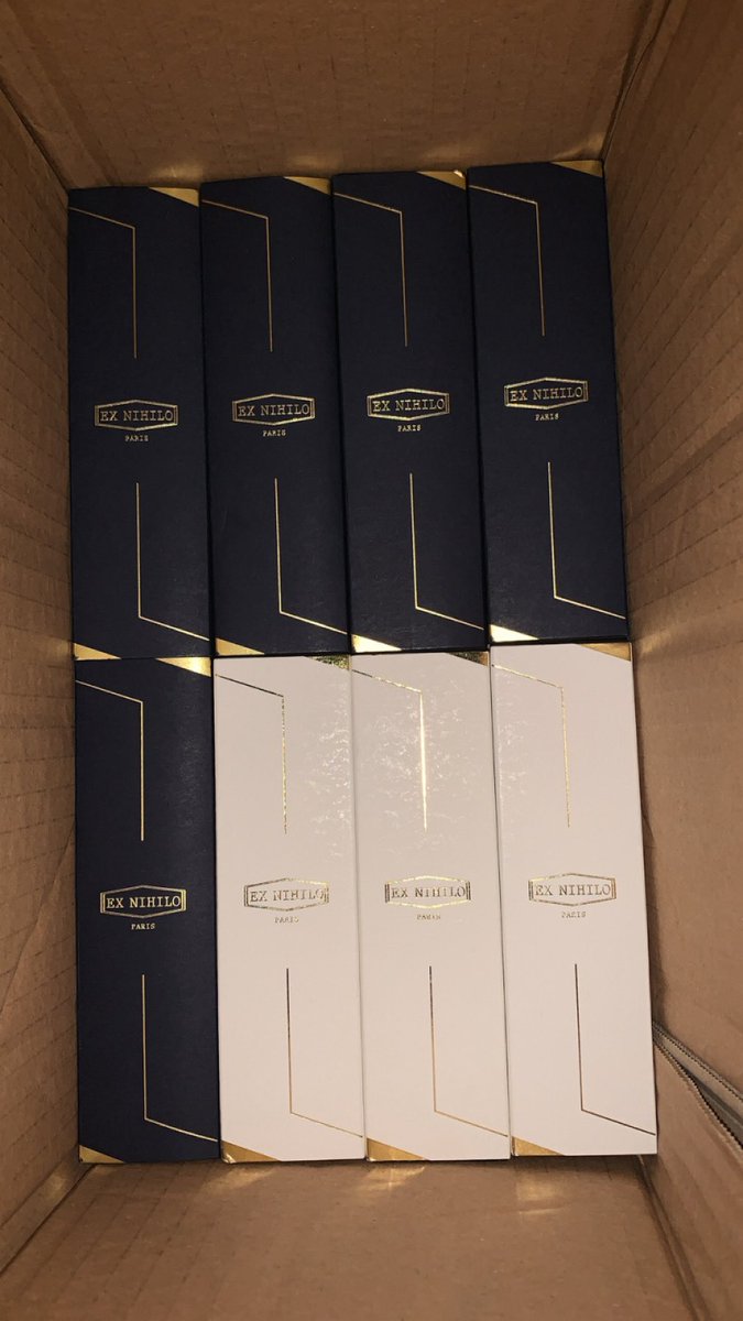 AbdPerfume's tweet photo. C’est le nouveauteyyyyyyy, travel size Ex Nihilo c’est totalement dispo chez le bon vieux Abd 🥳🥳🥳🥳

- 1 pcs Blue Talisman en extrait 
- 4 pcs Fleur Narcotique en extrait 
- 3 pcs Fleur Narcotique en edp 

30€ l’extrait 
25€ l’edp

Merci de partageyyyyyy 🥰🥰🥰 https://t.co/7gDU4T7nD6