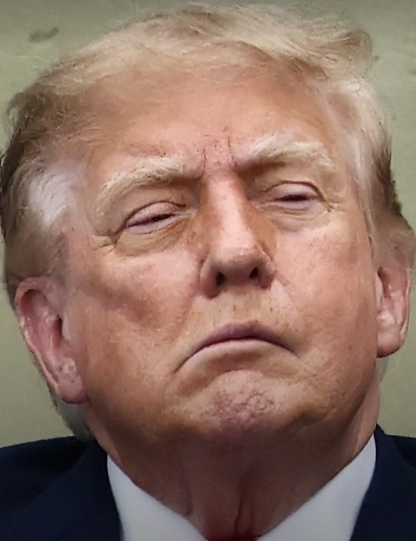 commons96055467's tweet photo. How many strokes before we say that’s one too many strokes? Grandpa can’t hide it any more. Medical community is cruel and coward to be silent. American Medical Association (AMA), say something. He’s done. He’s toast. Let’s get it over with. https://t.co/wG3xO1zuSN