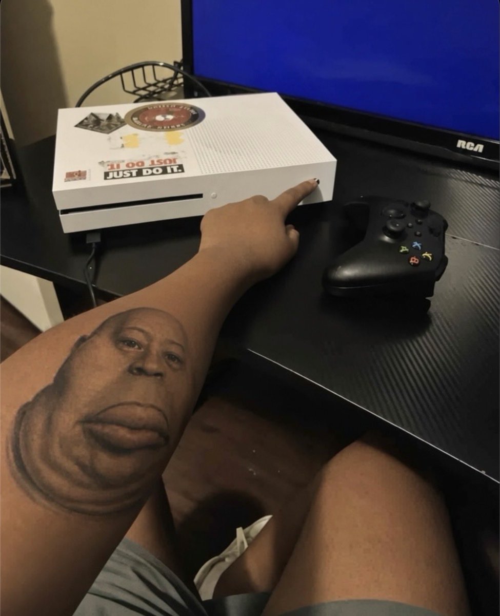 womenincages's tweet photo. Finna hop on the game https://t.co/OjumdFWdc7
