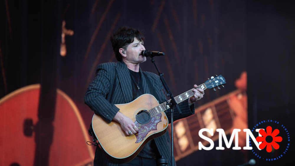Scottish_M_N's tweet photo. @thescript performing at @BBCRadio2 in the park in Stirling. Photographs by @JamesEdmondphot #R2inthePark #scotttishmusicnetwork #thescript https://t.co/egfu72swCn