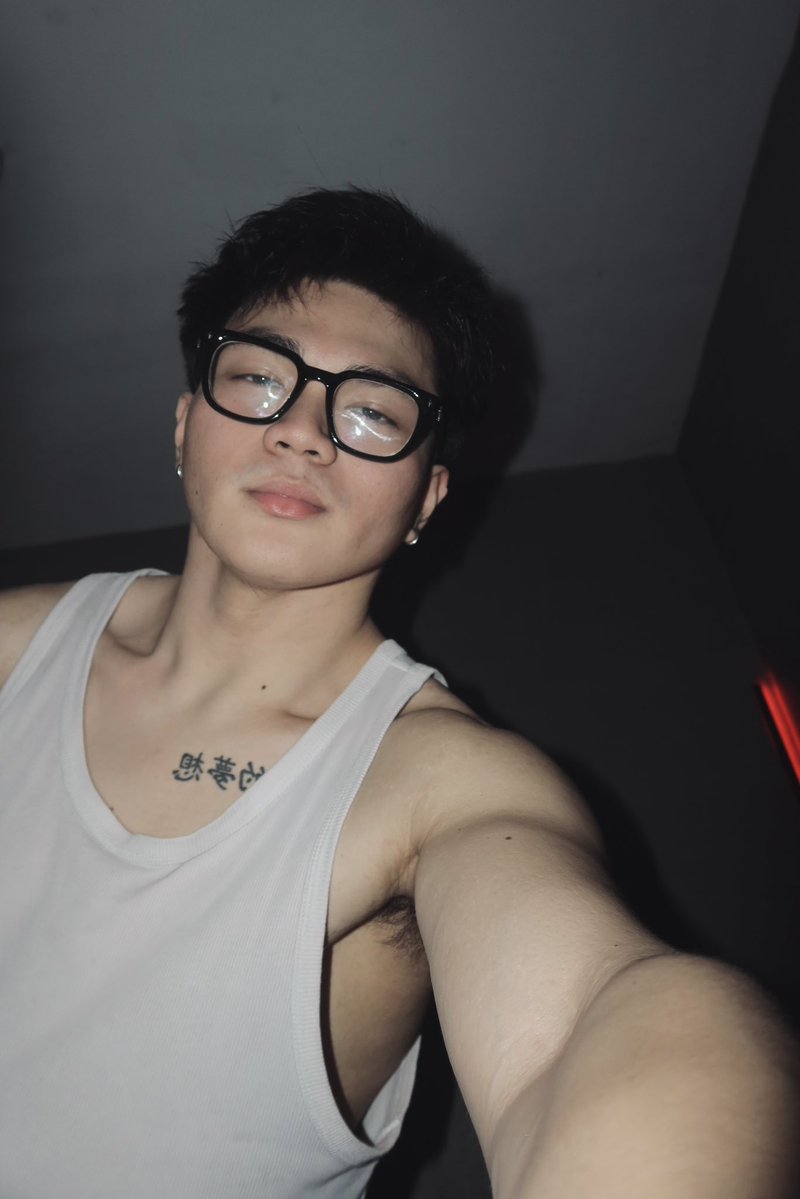 _krtvllavcncio's tweet photo. 👻 https://t.co/HpETgSQksD