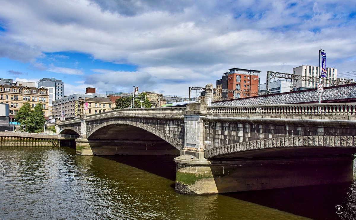 DougieCoullPix's tweet photo. Catch up edits from July.
#photography #scotties #maggiescancercentres #glasgow #glasgowcity https://t.co/gI9rJ9HCvy
