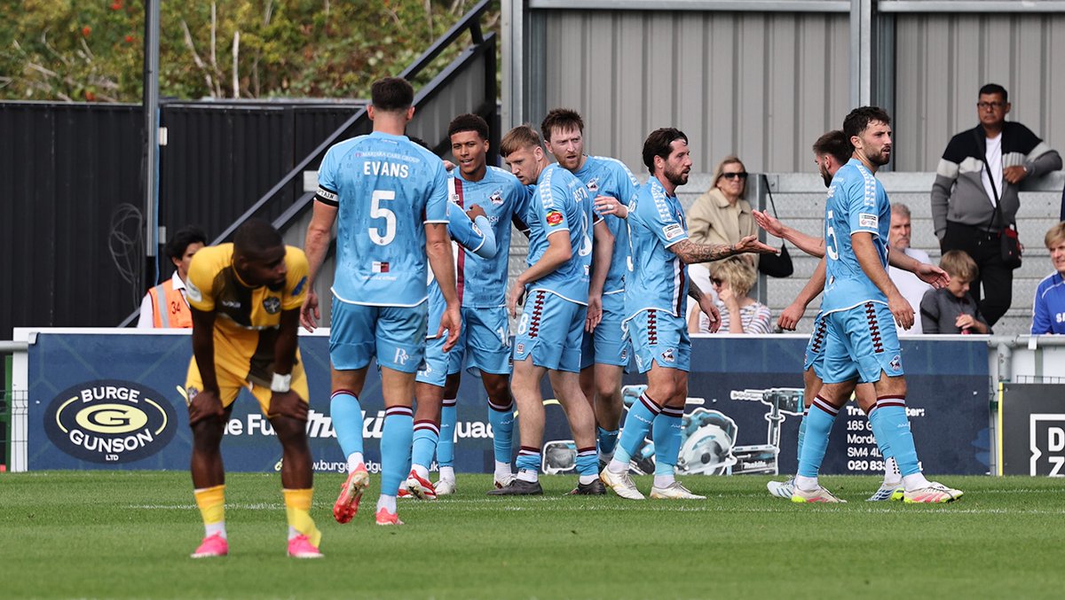 SUFCOfficial's tweet photo. ⚽ 𝐌𝐀𝐓𝐂𝐇 𝐑𝐄𝐏𝐎𝐑𝐓

Sutton United 0-2 Iron 👉 https://t.co/zAPH3NPsfJ

📋 ᴍᴀᴛᴄʜ ʀᴇᴘᴏʀᴛꜱ ᴀʀᴇ ꜱᴘᴏɴꜱᴏʀᴇᴅ ʙʏ ᴀᴘᴘʟᴇʟᴇᴀꜰ ꜱᴇʀᴠɪᴄᴇꜱ 👉 https://t.co/hC6RslrjXr

📸 Paul Loughlin

#UTI #IRON https://t.co/PViEJkVPhy