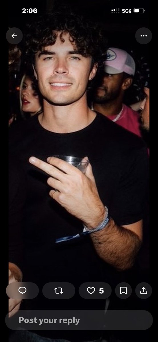 JanThompsozl's tweet photo. @LashaeAsh Olandria, don't let go of Nic. He's truly a catch—handsome, kind-hearted, and full of zest for life. I know being around him is like a breath of fresh air; there's never a dull moment when he's near. Please give him another chance. Nic and Ola for eternity. https://t.co/G1kaLMUYbv