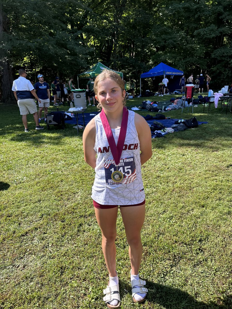 AntiochXC's tweet photo. Running a 27 second PR, freshman Molly Glowacki places 27th out of 400 runners at Detweiller’s First To The Finish Invite! https://t.co/tZa0Baiw3b