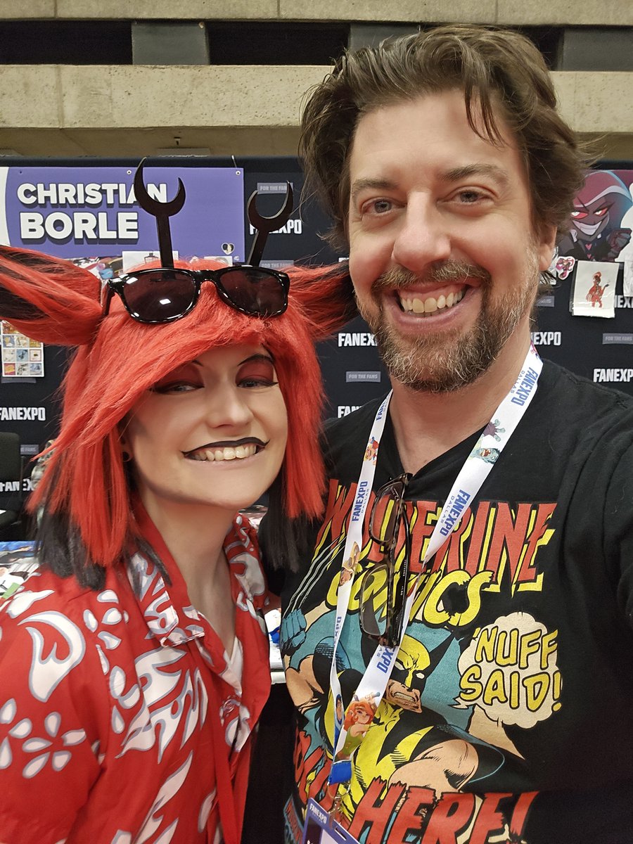 GrieverBitten's tweet photo. I'm so happy 😭😭😭
#alastorcosplay #ChristianBorle https://t.co/L5q70wpTnm