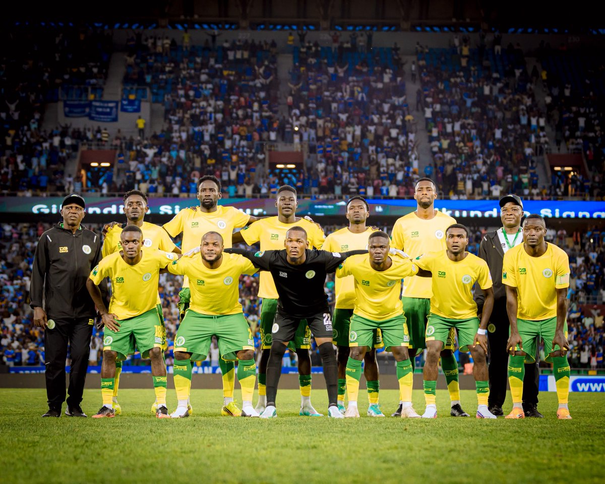ndizeyejo1988's tweet photo. Rayon Sports ikomeje mu cyiciro gikurikira cya CAF Confederation Cup, izahura n'ikomeza hagati ya Black Bulls yo muri Mozambique na Atomic Ngomé yo mu birwa bya Comores🇰🇲

 🇷🇼Rayon Sports 0-0 Panthère Sportive du Ndé 🇨🇲
Agg:1-1

Congz kuri Rayonsports 💙🤍 https://t.co/2aEQvEDBeU