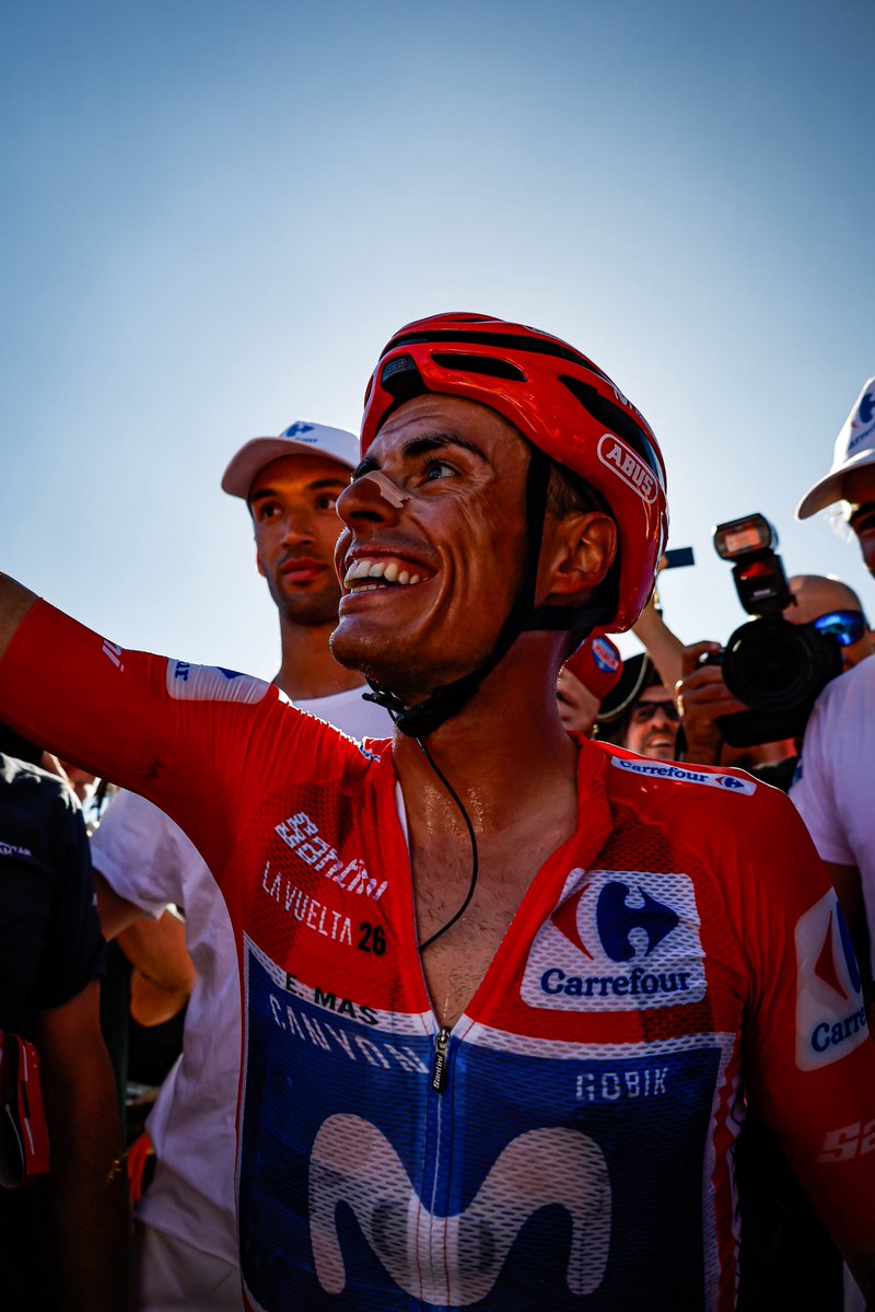 Movistar_Team's tweet photo. https://t.co/FtpBfy5xP4