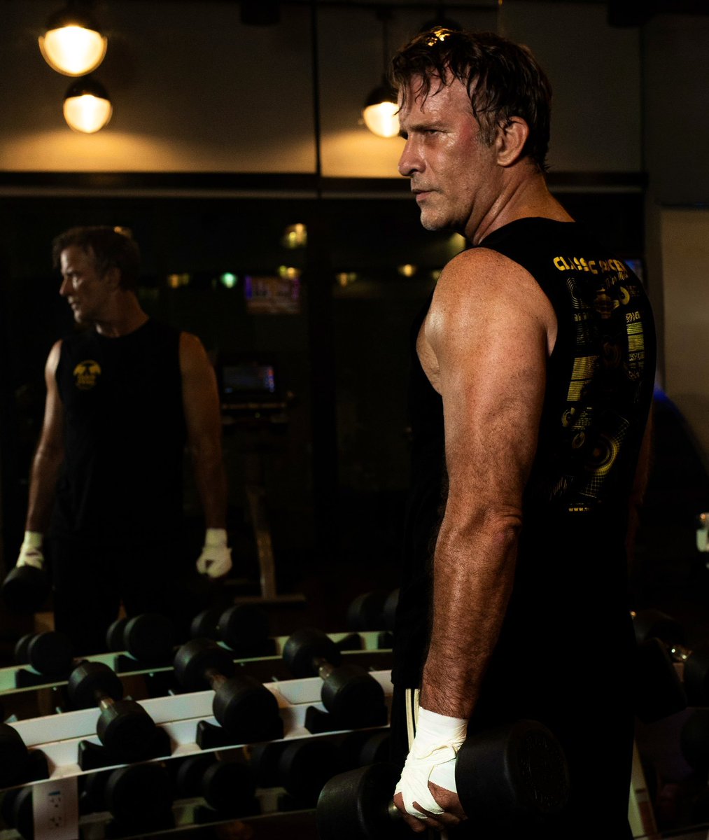 PunisherHQ's tweet photo. Imagine, just for a moment, having this Punisher in Avengers: Secret Wars... Maybe a rumor, maybe not.

But Thomas Jane brought so many people into the 'Punishersphere' like no other to this day. Some of them are still loyal fans of the character to this day. https://t.co/9nsAoo7KC8
