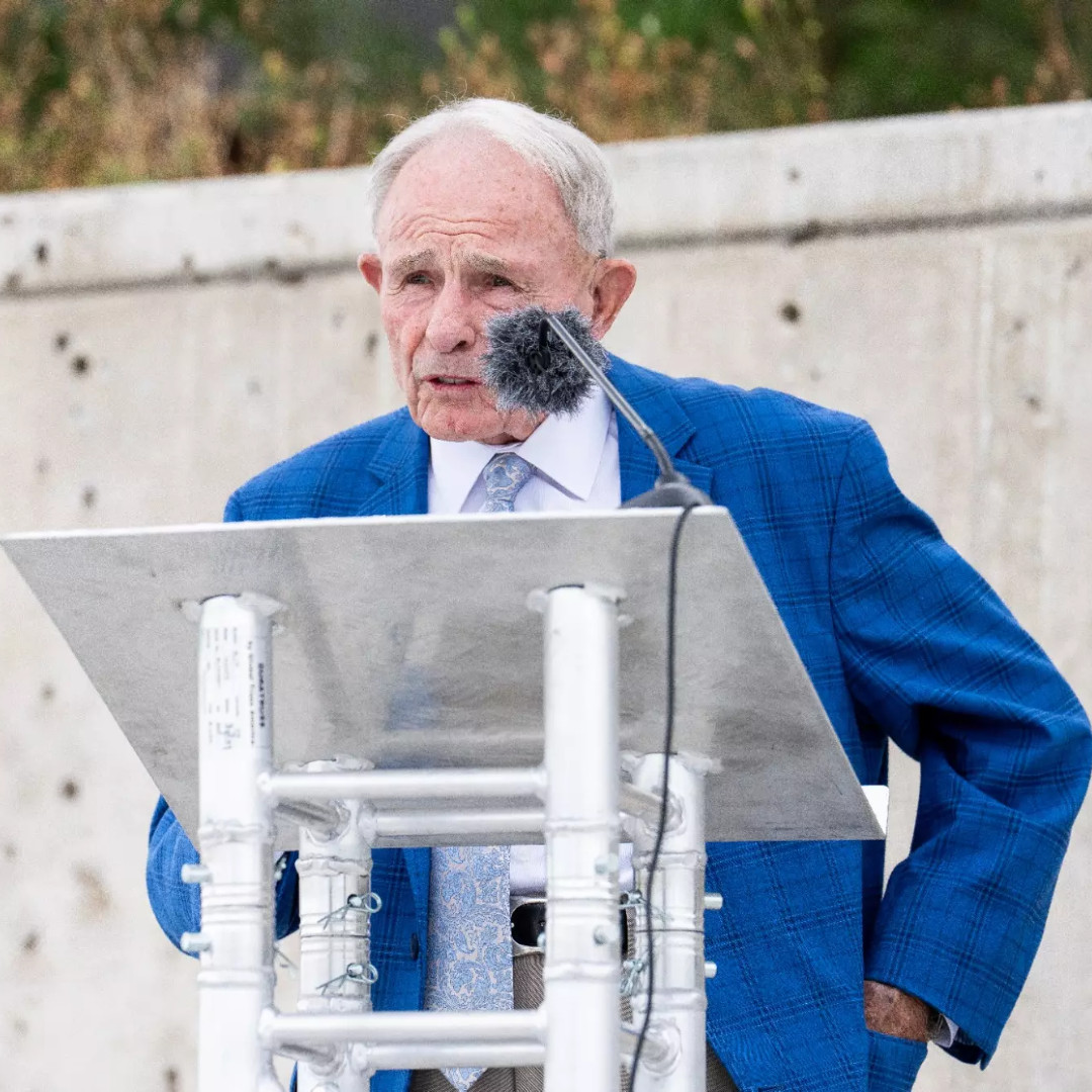 KappaSigmaHQ's tweet photo. Kappa Sigma congratulates Brother Fisher DeBerry (Alpha-Nu, Wofford College, ’57), 2021 Kappa Sigma Co-Man of the Year, on the dedication of a statue in his honor at the United States Air Force Academy.

Brother DeBerry remains the winningest coach in Air Force history, leading the Falcons for 23 seasons to 169 victories, three conference championships, 12 bowl appearances, and a record 14 Commander-in-Chief’s Trophies. His career also earned him induction into the College Football Hall of Fame.

Beyond the field, Brother DeBerry and his wife, LuAnn, have continued to make an impact through the Fisher DeBerry Foundation, supporting children and families in need.

Congratulations, Brother DeBerry, on an extraordinary and lasting legacy.

A.E.K.Δ.B.