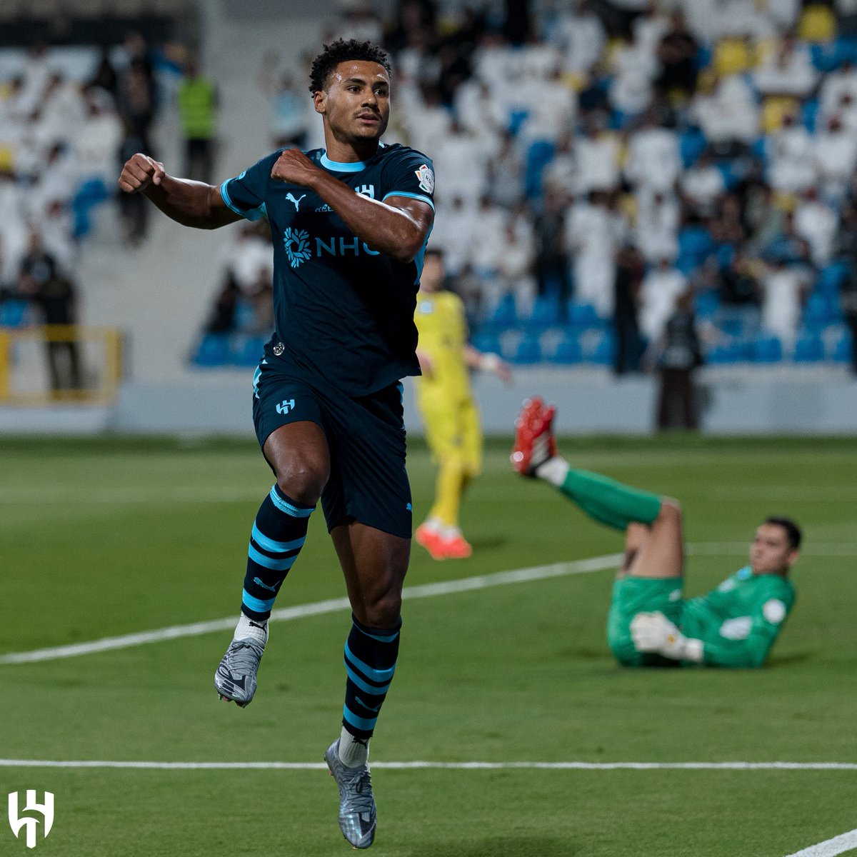 Alhilal_EN's tweet photo. A walk in the park. Literally. 🤷🏻‍♂️ https://t.co/HBdYuUUEzy
