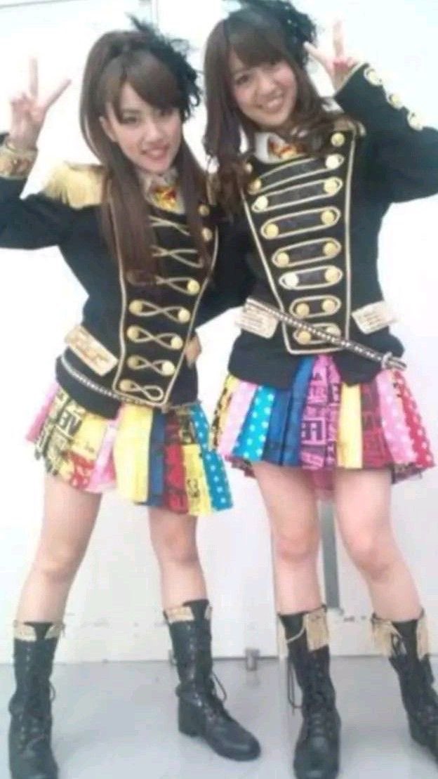 spinspinspinss's tweet photo. AKBに入ったら絶対着たい衣装3選 https://t.co/DHRLM0Ba0Y