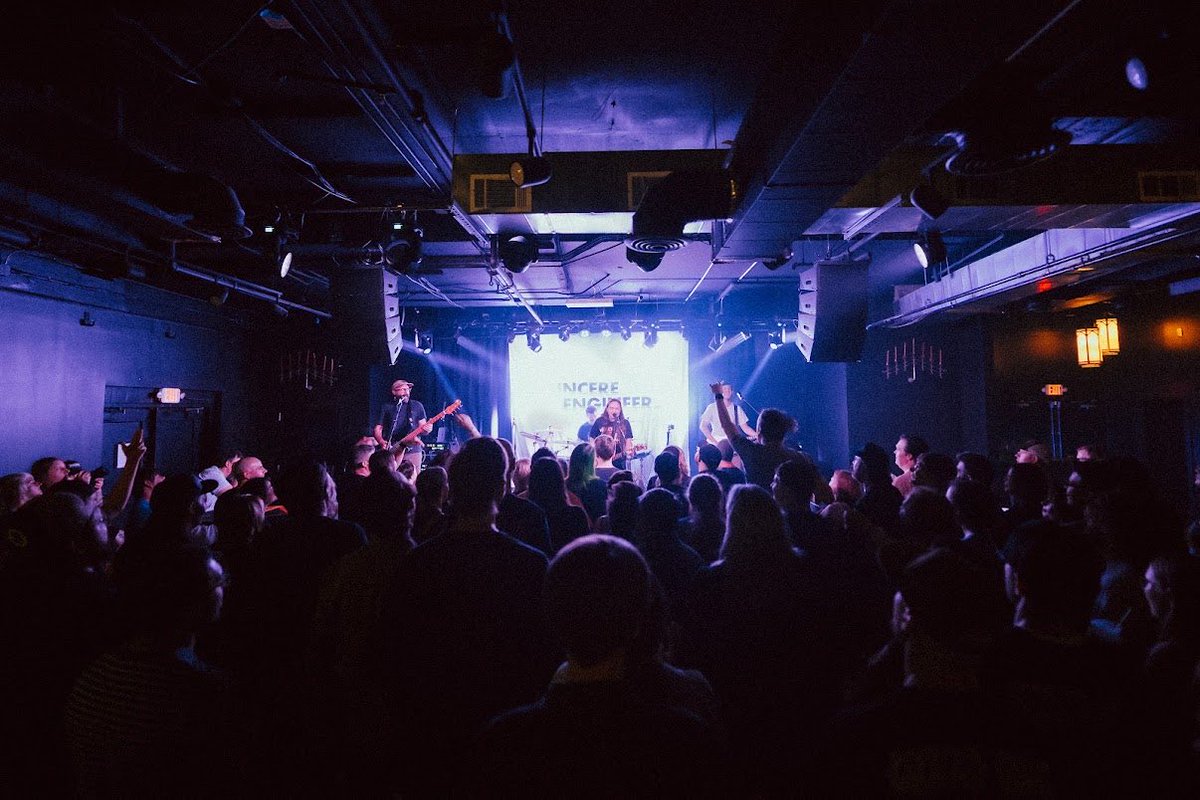 SincereEngineer's tweet photo. the final show of the PROBABLE CLAWS tour is tonight!! can’t believe it’s almost over!! let’s party, detroit!!!! 💕😭🥰 https://t.co/Yb8oWHphSg
