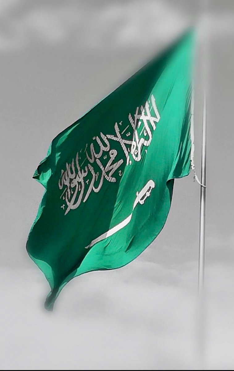 adelalbdaljbar's tweet photo. كونوا مطمئنين ...
فحفظ الله للمملكة يتجلى في تلاحم أبنائها مع قيادتهم، وفي الخير الممدود منها إلى العالم، وفي قدرتها الدائمة على تجاوز التحديات والصعوبات بكل اقتدار ،ينام فيها الصغير والكبير دون خوف، ويتفيأ الجميع ظلال الأمان والرخاء، وكأن دعوة الخليل إبراهيم عليه السلام: ﴿رَبِّ اجْعَلْ هَٰذَا بَلَدًا آمِنًا﴾ تتدفق بركتها في كل شبر من أرجائها