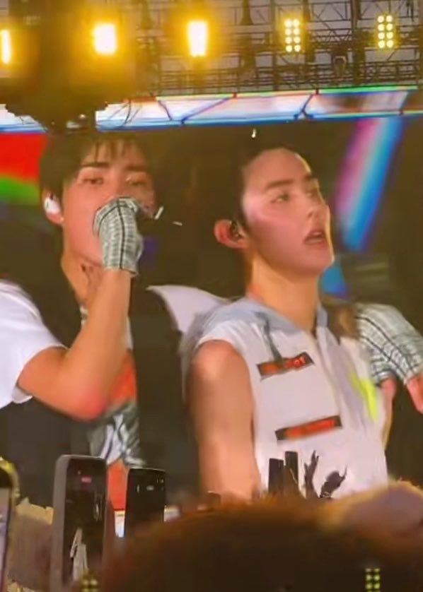 coertis_'s tweet photo. KEONHYEON KENA ANGIN BARCELONA😭😭😭😭😭😭😭 https://t.co/iMJyvQCDp3