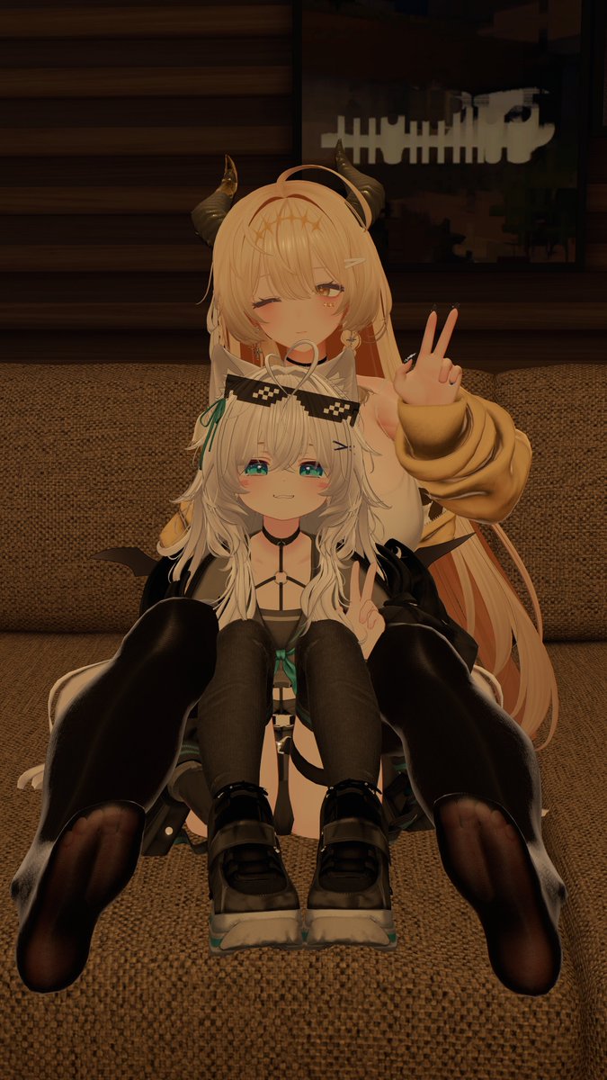 gune735's tweet photo. 最近の感謝のツーショ！ https://t.co/Y9nvIjeOZh