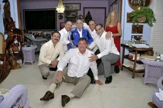 g15321's tweet photo. #CubaViveSuHistoria 
FidelEsFidel 
#PorCamagueyTodo https://t.co/TazLxNAdR0