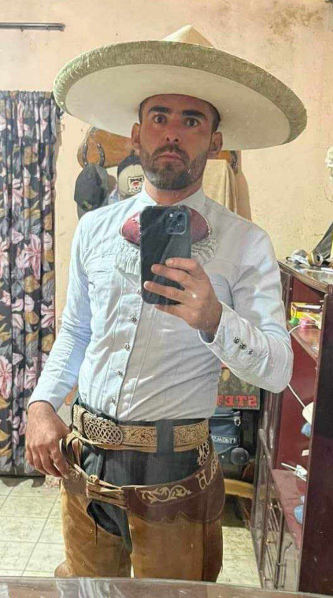 gonza8335's tweet photo. Hétero engañado, más contenido en mi Telegram, manden mensaje privado para más información.
Con la suscripción a mi Telegram te engañamos a un hétero totalmente gratis con contenido exclusivo para ti 
Videos en mi Telegram 
#heterosengañados #packsdeheteros
#telegram https://t.co/dzhQXq9rEk
