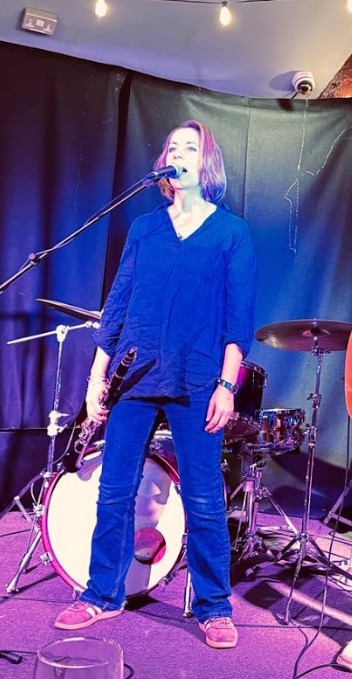 algarnickholmes's tweet photo. Looking forward to singing a few more songs at the Bull's Head in Barnes :) https://t.co/al95XVbooa