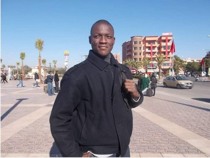 AfricaFirsts's tweet photo. This image of Ibrahim Traore was taken in Morocco 🇲🇦

After joining the Burkinabé army in 2009, Traore received specialized military training in Morocco, where he focused on anti-aircraft defense.

He also studied geology at the University of Ouagadougou in Burkina Faso 🇧🇫 https://t.co/54cRZ6pTNy