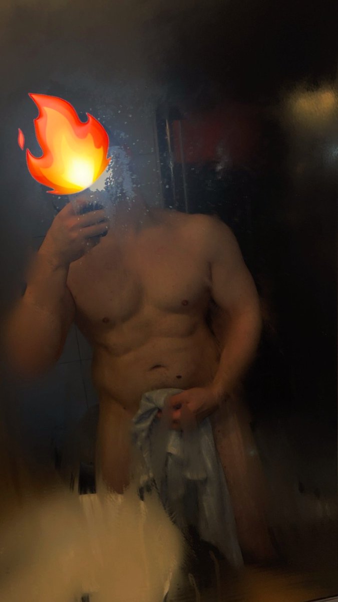 brightthelad's tweet photo. #gay #mlm #mask #biceps https://t.co/rc3aRdcEpy