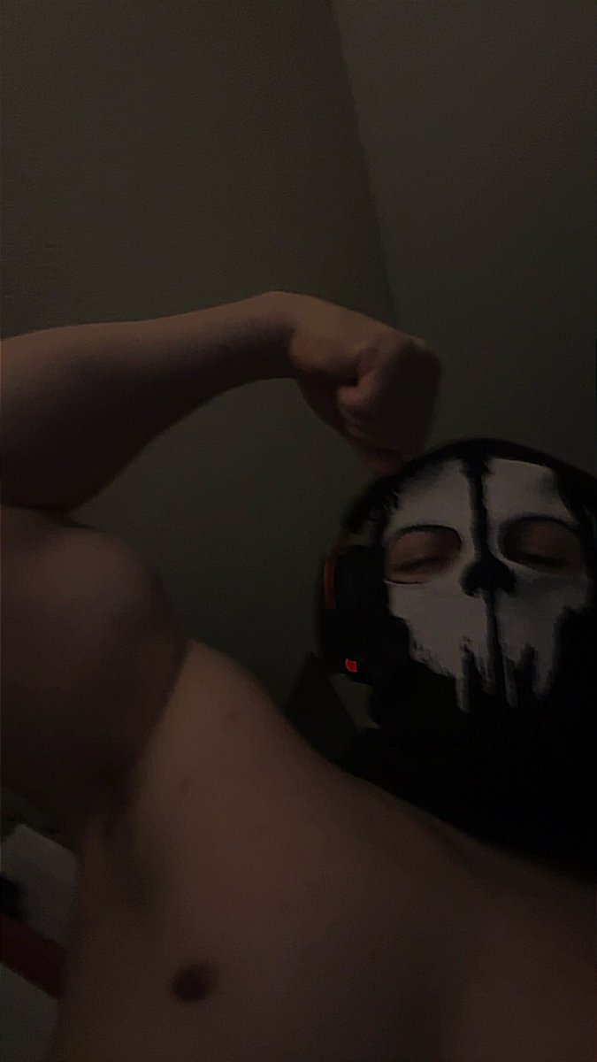 brightthelad's tweet photo. #gay #mlm #mask #biceps https://t.co/rc3aRdcEpy