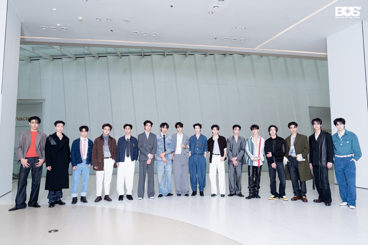 BUS_SONRAY's tweet photo. ขอบคุณ MChoice &amp; Mint Awards 2026 ที่ชวนพวกเรามาร่วมงานประกาศรางวัลในวันนี้นะครับ 💚 ดีใจที่ได้เป็นส่วนหนึ่งของงาน และได้เจอกับทุกคนเลยครับ 🙌🏻

#MchoiceMintAwards2026xBUS
#MchoiceMintAwards2026x9214KIDS
#MchoiceMintAwards2026
#9214KIDS
#BUSbecauseofyouishine https://t.co/OKiyl04lqA