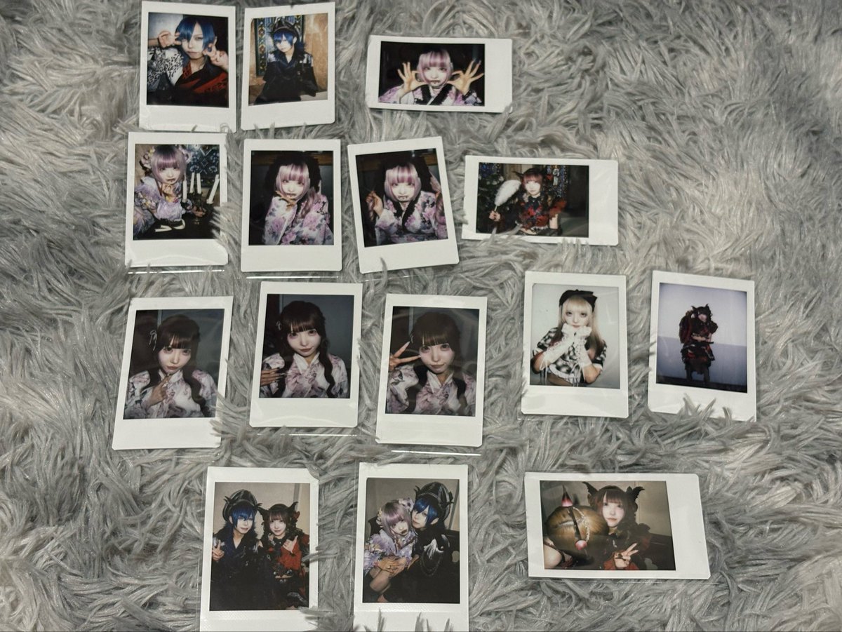Cyaan23's tweet photo. VILLAINS HOUSE ヴィラハ 交換 お譲り 譲渡

譲 ランチェキ 🩷、❤️、🩵、💟

求 1Kまたは💜

 現場手渡しのみ https://t.co/y4bp5TLz8e