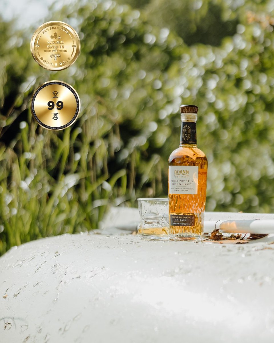 Boanndistillery's tweet photo. #BoannSinglePotStillIrishWhiskey P.X. is crafted from a mixed mash bill of Irish grains &amp; #BoyneValley well water, matured in Oloroso Sherry Hogsheads &amp; vintage Pedro Ximénez Solera casks 🥃
Delve deeper at https://t.co/dtYAM31blW
#BoannWhiskey #whiskey  https://t.co/XDRJUHgn0R https://t.co/qb0CmEV3oK