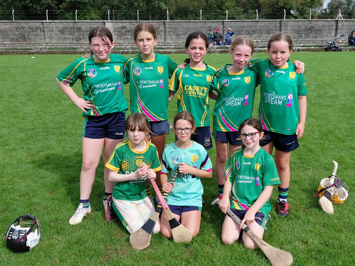Toomecamogie's tweet photo. Our U10 girls enjoyed a great morning of camogie in Cloughjordan, taking part in a blitz alongside some excellent opposition; Kilruane MacDonaghs, Roscrea, Moneygall and Moyne Templetuohy. https://t.co/IZ4hGMCIN9
