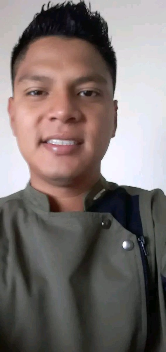 NickAlv456's tweet photo. Tomás, tímido pero con buena brga 🥵 https://t.co/h2rpPmu3aY