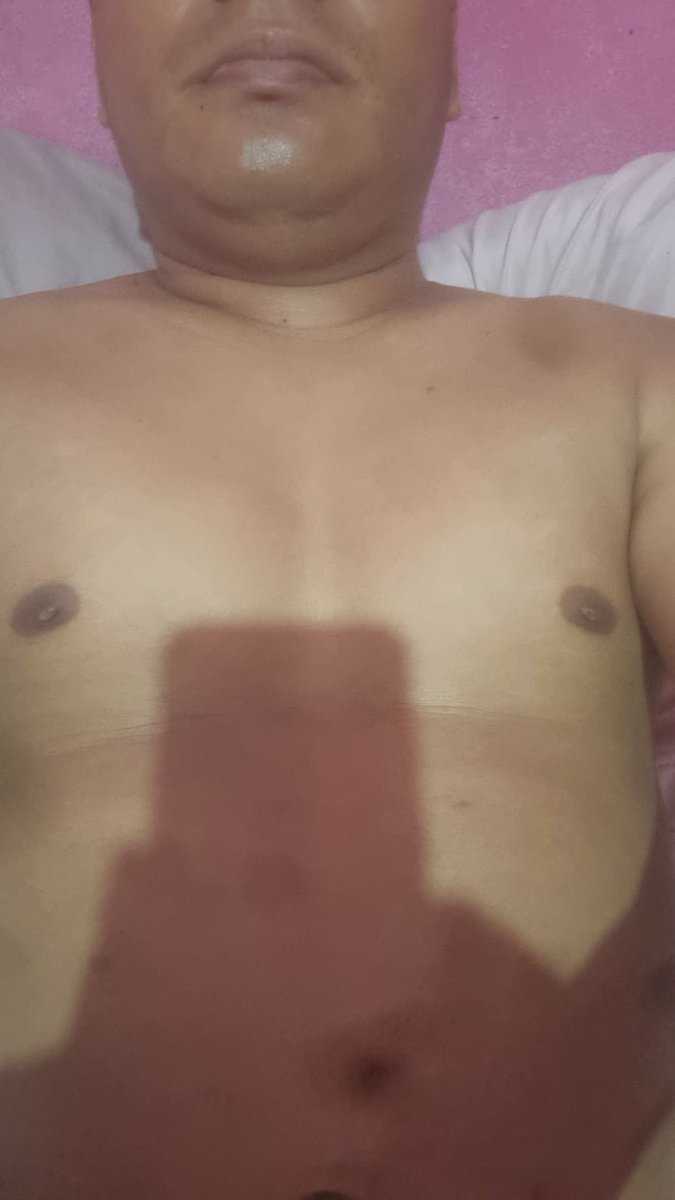 NickAlv456's tweet photo. Tomás, tímido pero con buena brga 🥵 https://t.co/h2rpPmu3aY