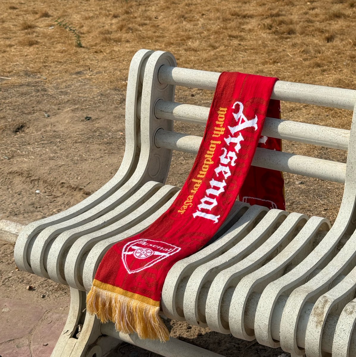 ScarfBoxStore's tweet photo. شال #ارسنال
North london forever ✊🏻🔴

متاح للطلب عبر موقعنا
https://t.co/cHm4yVTXUF https://t.co/aTeu9bBYlC