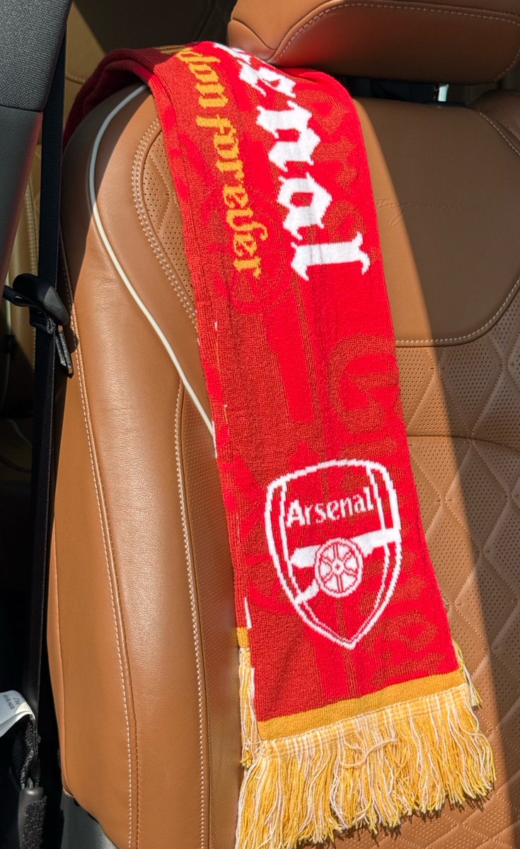 ScarfBoxStore's tweet photo. شال #ارسنال
North london forever ✊🏻🔴

متاح للطلب عبر موقعنا
https://t.co/cHm4yVTXUF https://t.co/aTeu9bBYlC