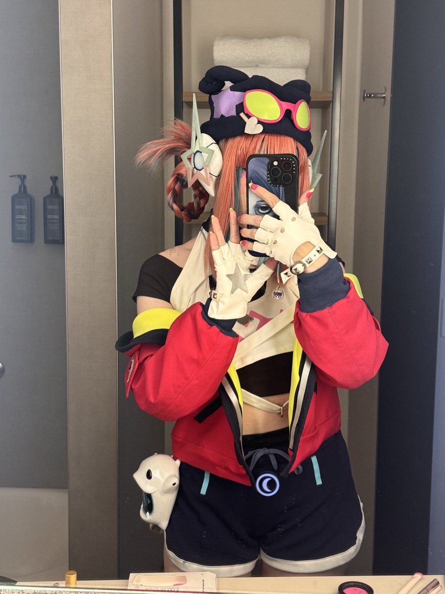 aspenisoffline's tweet photo. at least i got this photo before losing him.. 💔 https://t.co/IQdodxYrC2