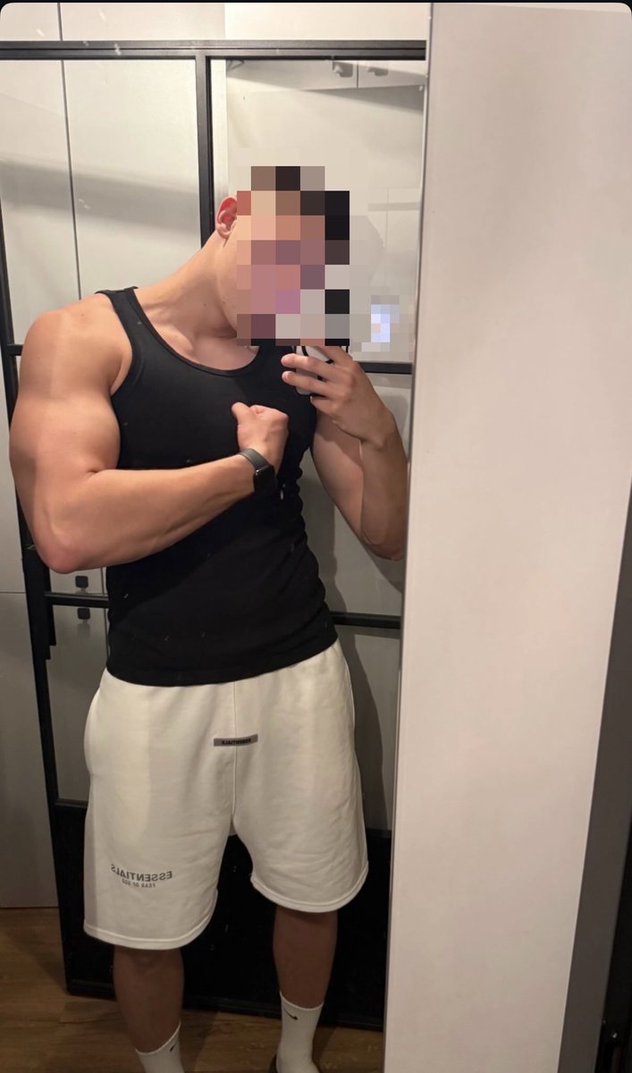 MasterAdam777's tweet photo. Luźna sobota, a wasz Pan ma ochote na dojenie🐶. Wiem, że uwielbiacie moją dominacje.💪😈

Zgłaszać się w DM cweIe😈

#bwc #hung #money #daddy #goon #findom #humiliation #cuck #findomdrain #loser #cum #master #atm #pan #cashmaster #gym #feet #humanatm #cashslave #dojenie #paypig https://t.co/gdNpPnAzHp