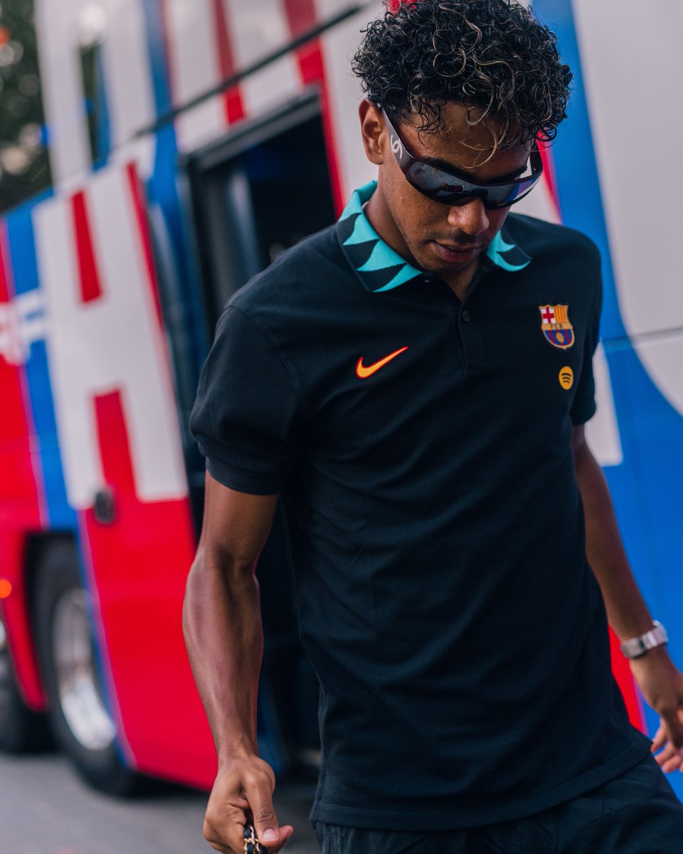 FCBarcelona's tweet photo. Arriving with serious aura. https://t.co/zQDDzNV51E