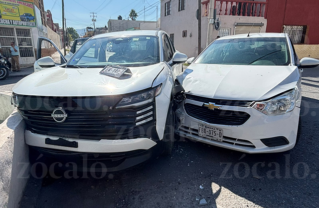 SuperChannel_12's tweet photo. Ignora alto y provoca accidente en la Zona Centro de Saltillo
https://t.co/BYiYxFe4VC
#Choque #Accidente https://t.co/tDbBEebX5y