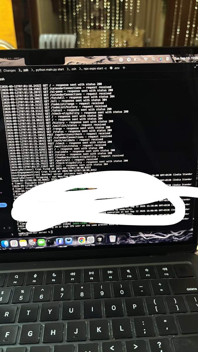 sathvik1702's tweet photo. Late night work is the secret of successful app 😜 #sweezy https://t.co/QbI5mgFS0t