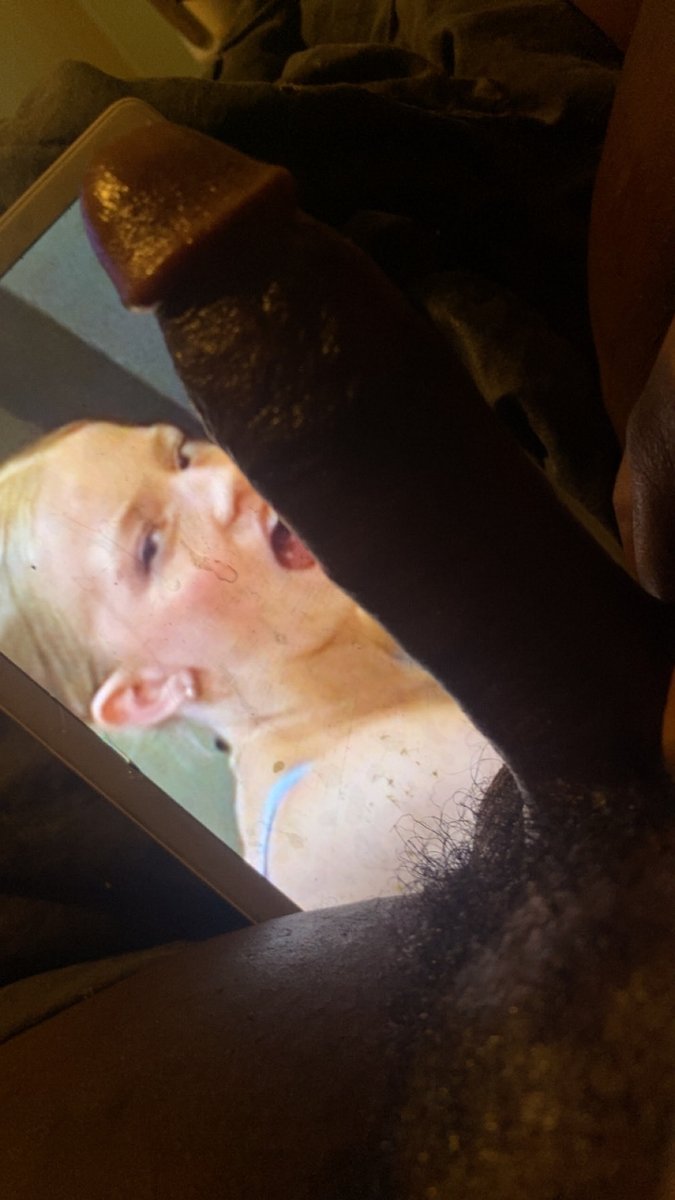 LeakyBBC's tweet photo. Blacking dm https://t.co/CMaRcsDBDV