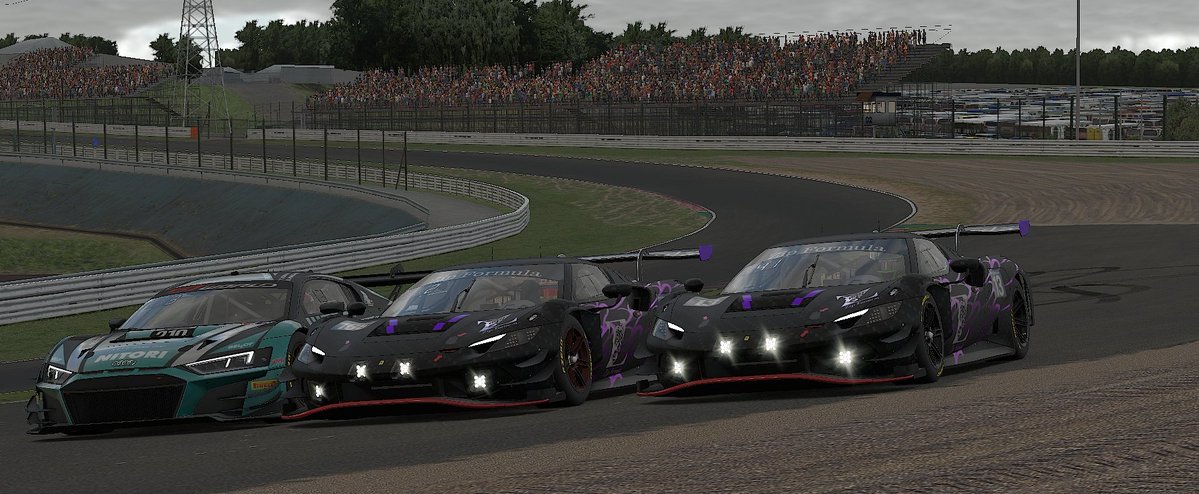 OKZ_001's tweet photo. 鈴鹿1000km
time slot3 Q2→R2
我々にとってベストリザルトでした！
NITORI RACINGさんの無交換作戦にやられそうでしたが
なんとか抑えきれて良かったです😊 https://t.co/vkjjPGKRTx