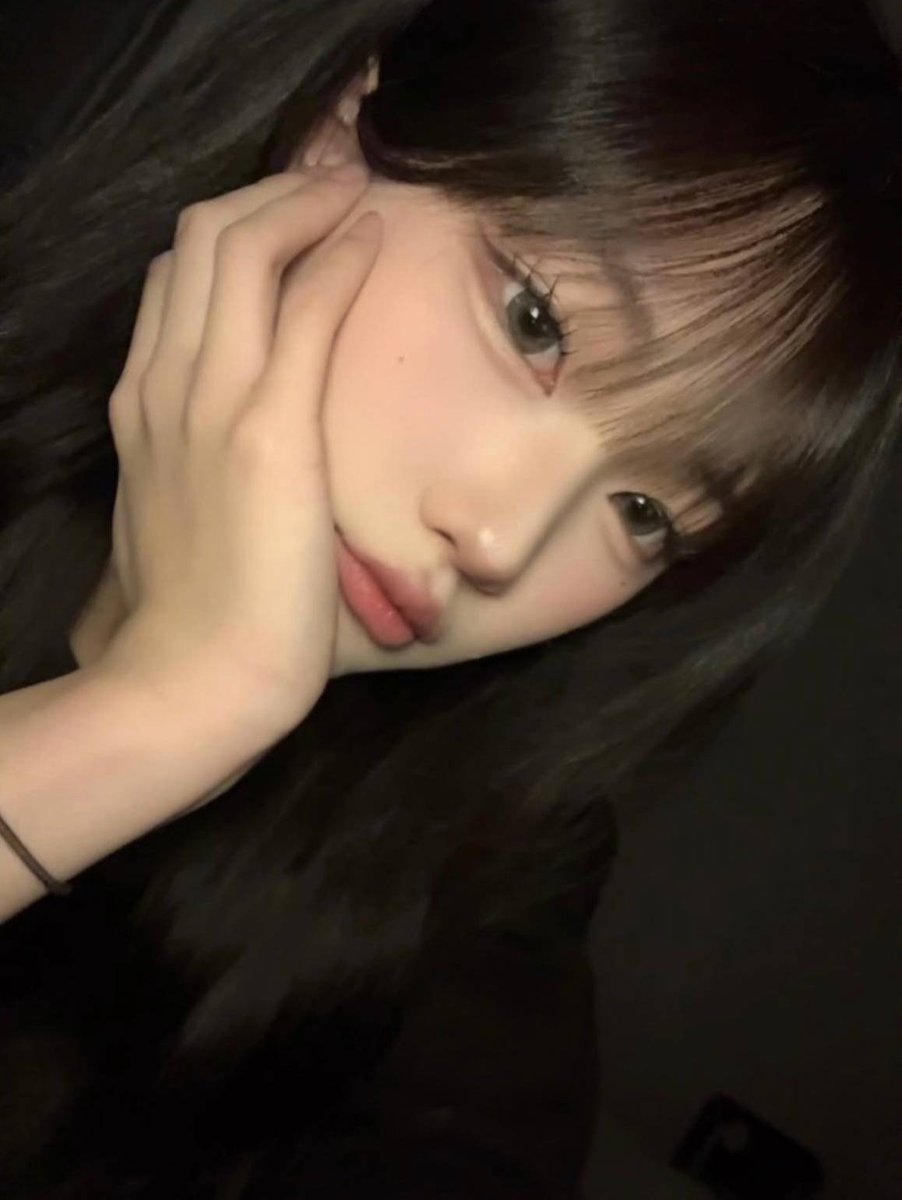 qunminju's tweet photo. 얼보 봊되는 예언이💕
#지능 #지인박제 #지인상납 #지인능욕 #ㅈㅇㄴㅇ #상납 https://t.co/nFIIGMYEx6