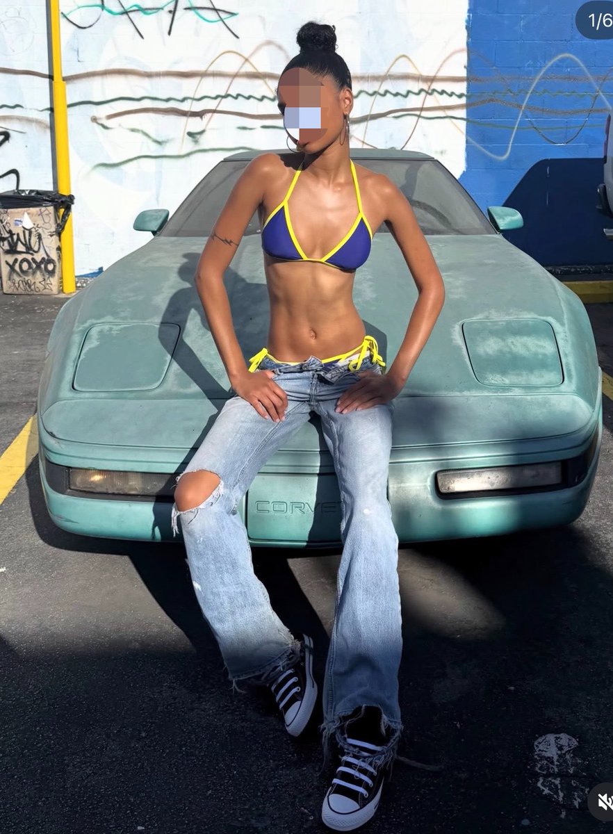 skinnisexispo tweet picture