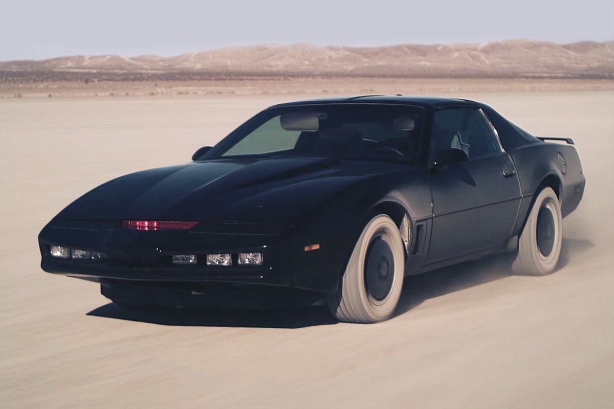 maxidotme's tweet photo. @SawyerMerritt So… are we finally getting KITT or what? https://t.co/XUi1ysuy14