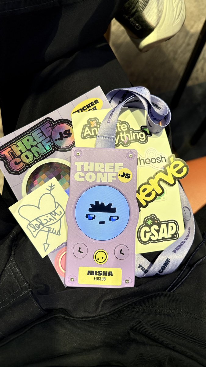 mesqme's tweet photo. So proud of the #threejs community and so happy I got to be part of #threejsconf! Thank you everyone for the inspiring conversations (sorry if I was too excited sometimes)
And of course huge thanks to @makio64 and Misaki for creating such a beautiful event✨ https://t.co/3MfU6LKgIg